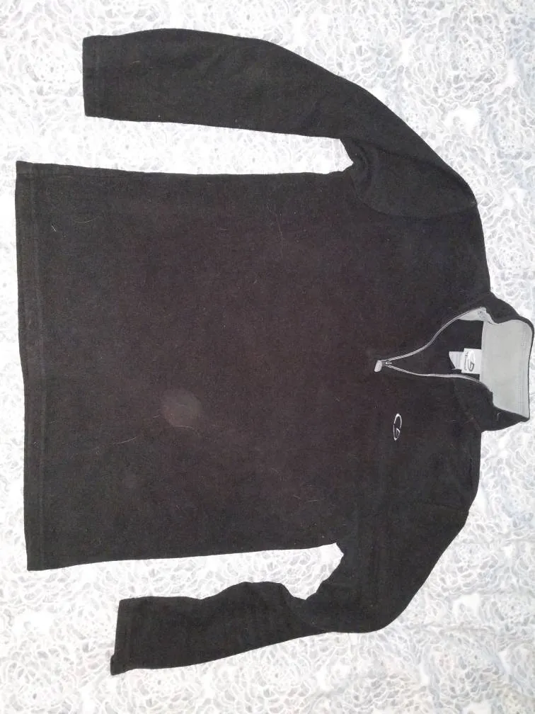 Free Black Sleeve by Champion - Fits Like A Small photo 1