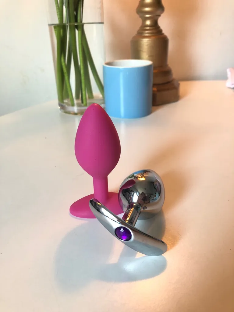 Plugs - NEVER USED photo 1