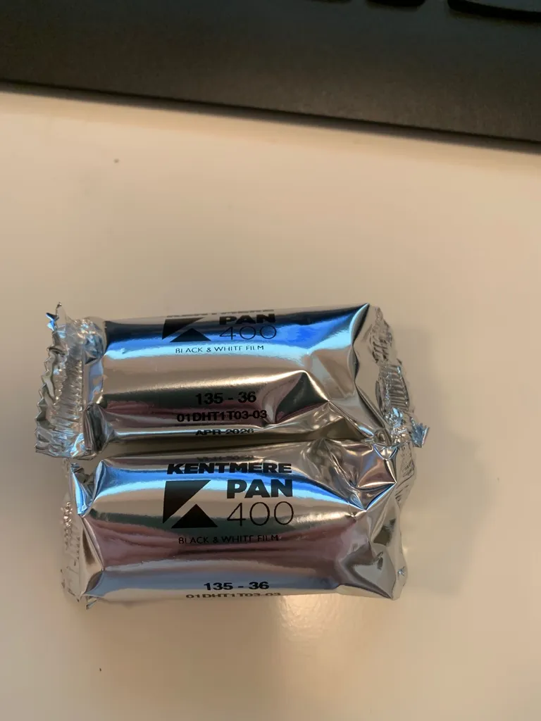 B&W 35mm film Kentmere Pan 400 photo 1