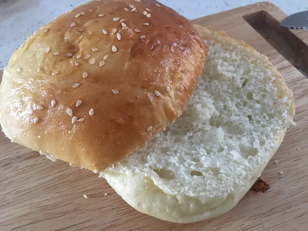 Hamburger Buns photo 1