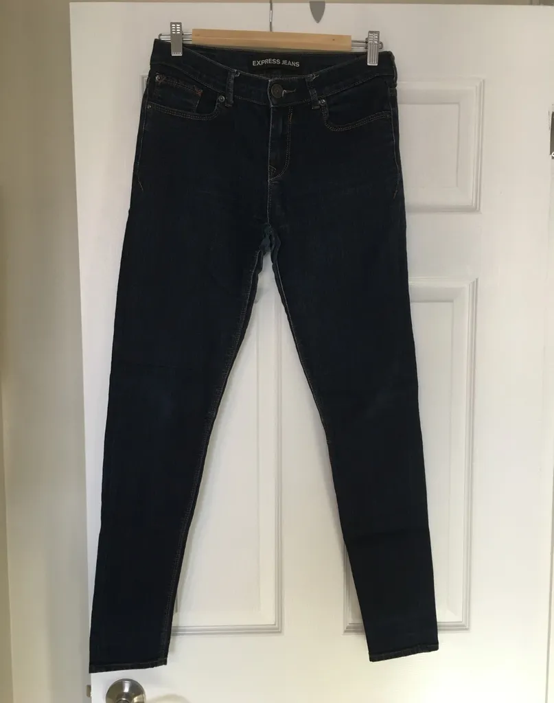 Express Jeans photo 1