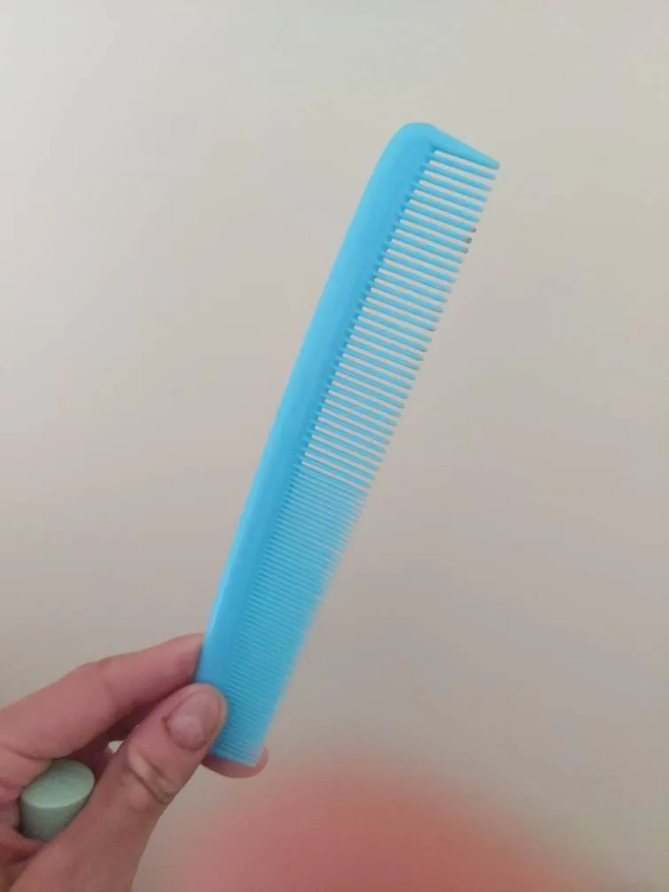 Blue Comb photo 1