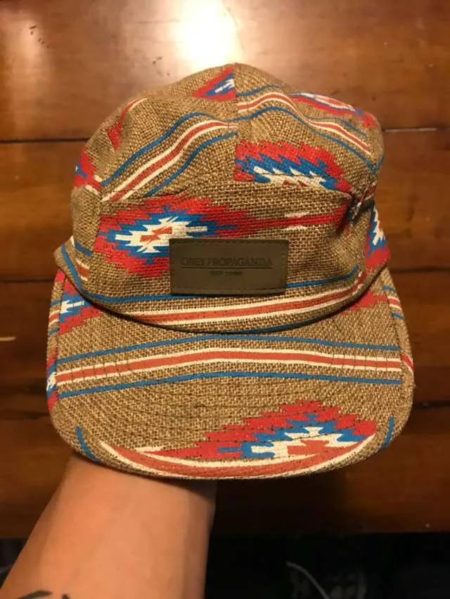 Obey 5 Panel photo 1