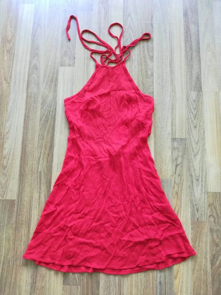 BNWT ASOS Red Dress Size 4 photo 1