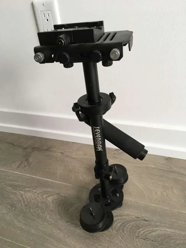 Sevenoak Handheld Weighted Camera Stand For Moving Shots photo 1