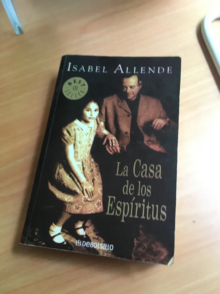 Isabel Allende - Casa De Los Espiritus photo 1