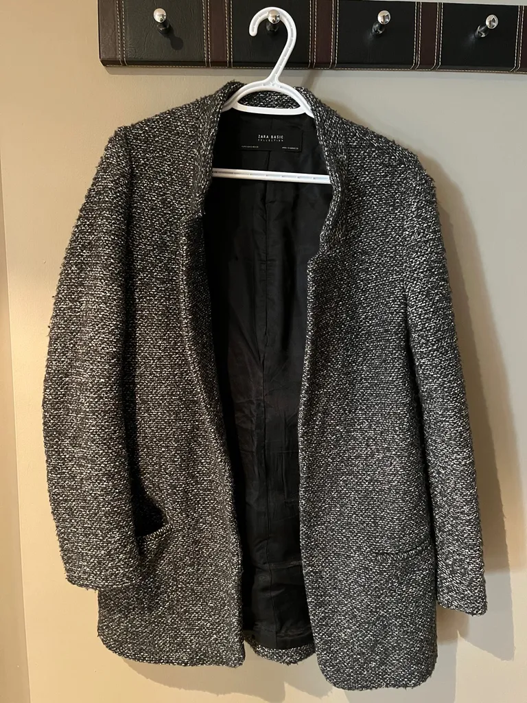 Women’s Coat photo 1