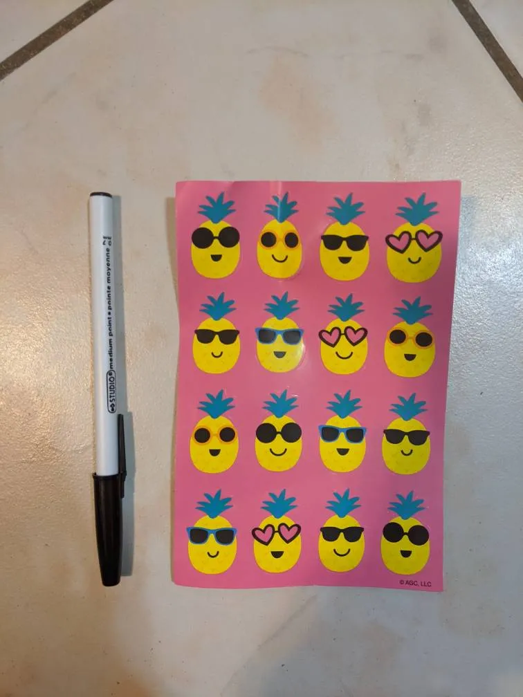 Free Pineapple Stickers photo 1