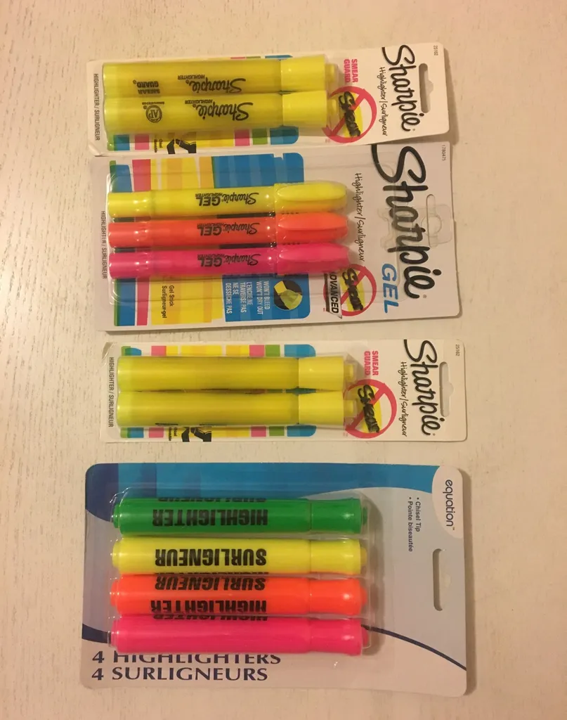 Office / School Supplies photo 1