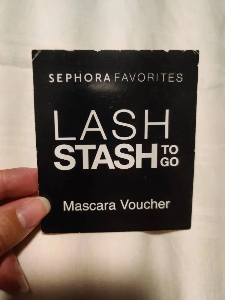 Free Full Sized Mascara photo 1