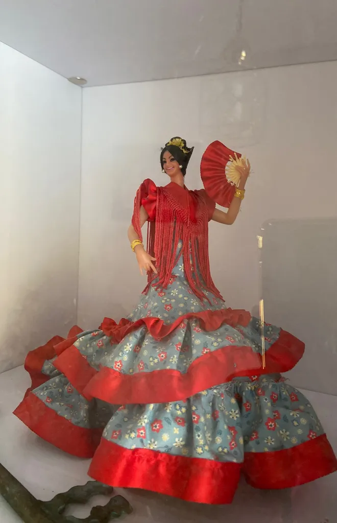 Spanish Dancing Doll photo 1