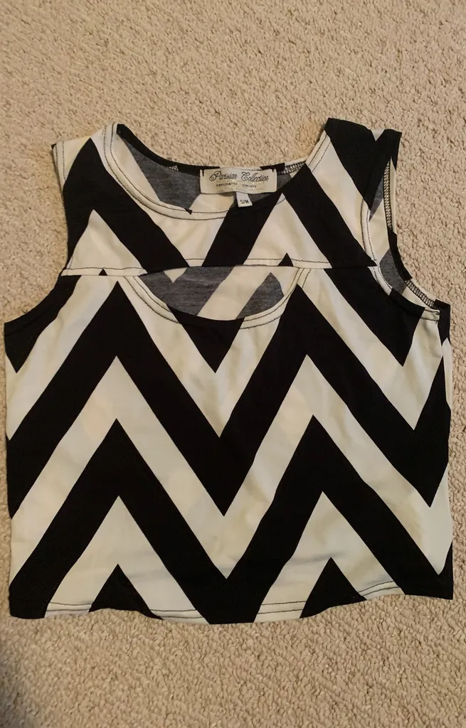 Geometric Crop Top - Small photo 1