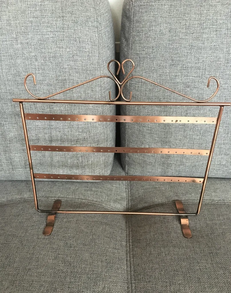 *Earrings Stand photo 1