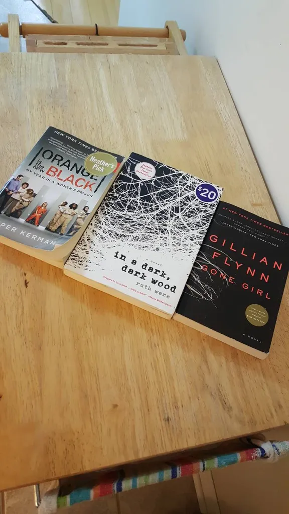 Great Reads 😊✊♀️ photo 1