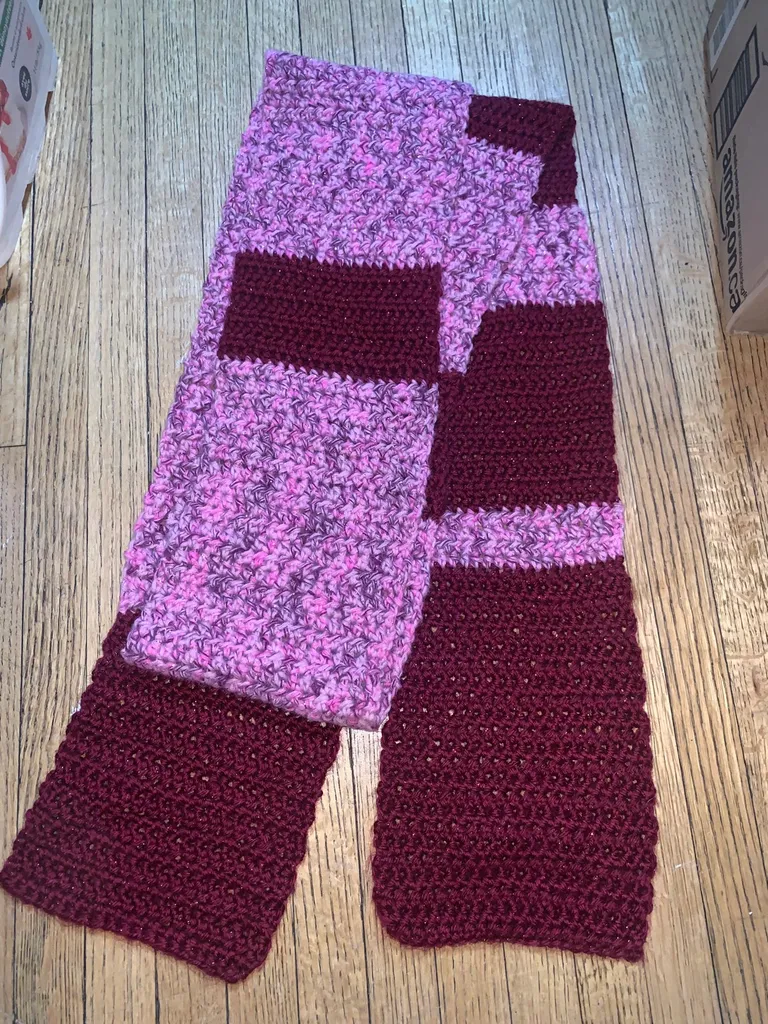 FREE Pink Scarf 🧣 photo 1