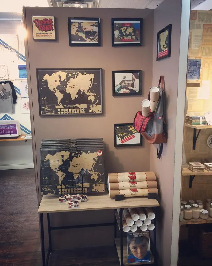 Sunday Arts Market (Ossington/College) Trades!!! photo 1