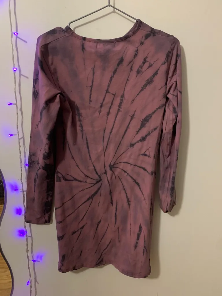 Misguided Tie Dye Pink Body on Dress Or Shirt photo 1