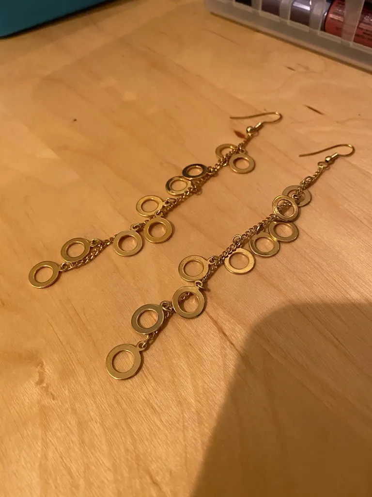 Gold (Costume) Dangly Earrings photo 1