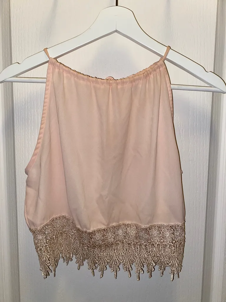 URBAN OUTFITTERS Crop Lacey Top photo 1