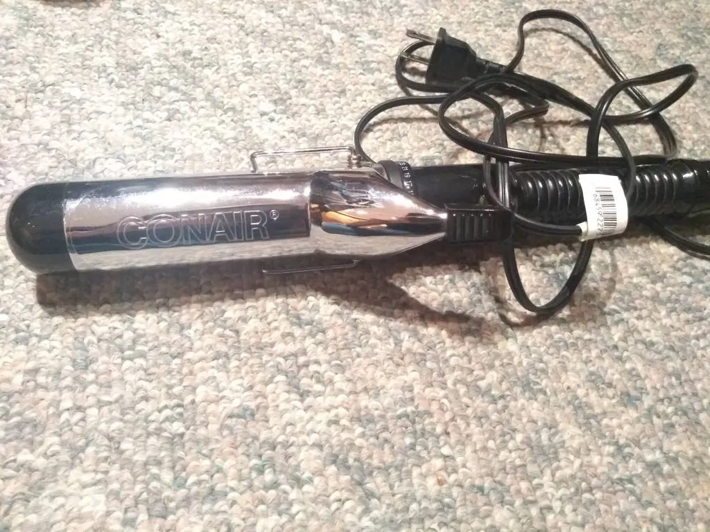 Curling Iron photo 1