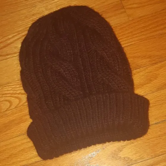 Brandy Melville Hat photo 1