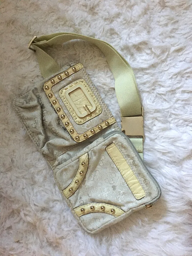 Vintage Guess Fanny Pack! photo 1