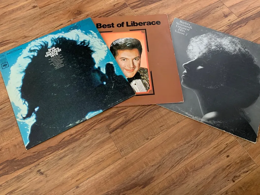 Solo Singer Records photo 1