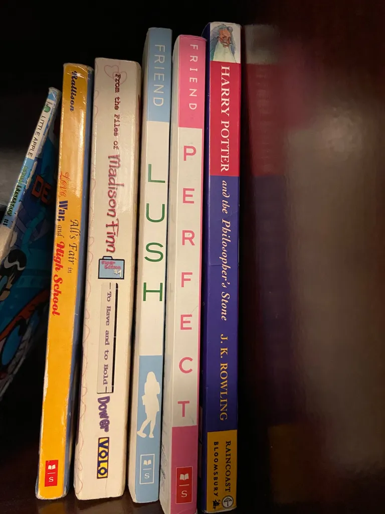 FREE ‼️books photo 1