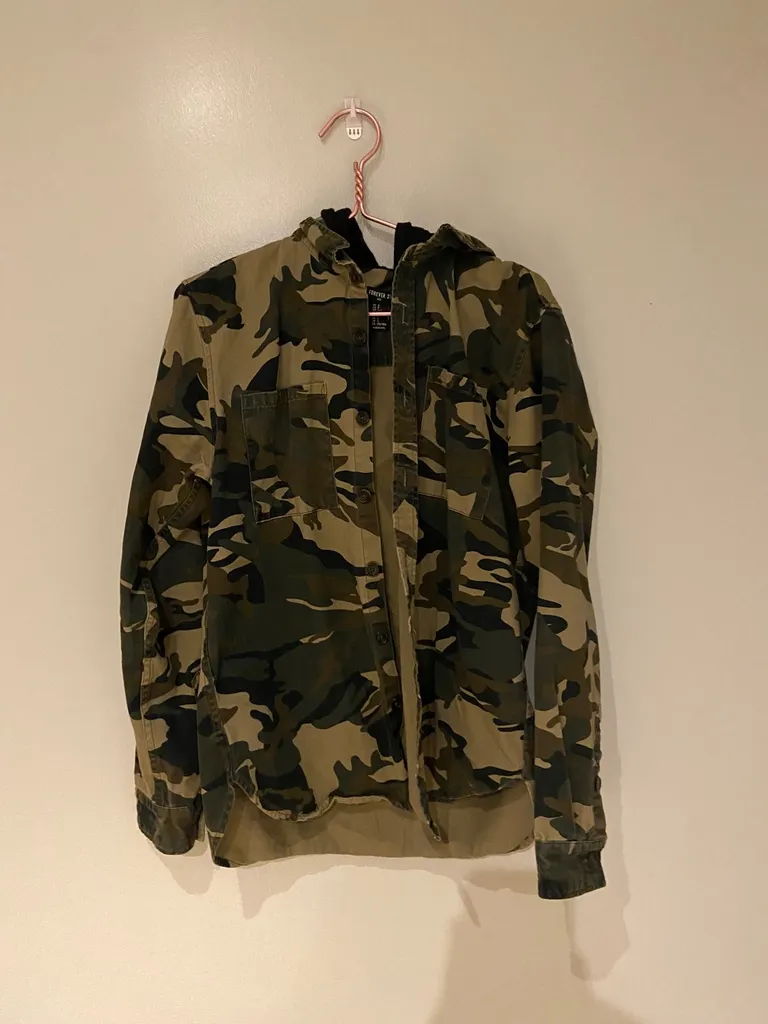 Unisex army Coat (forever21) photo 1
