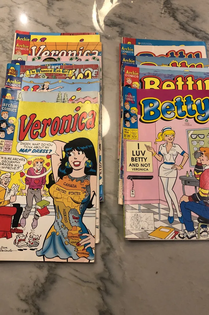 Archie Comics x 16 photo 1