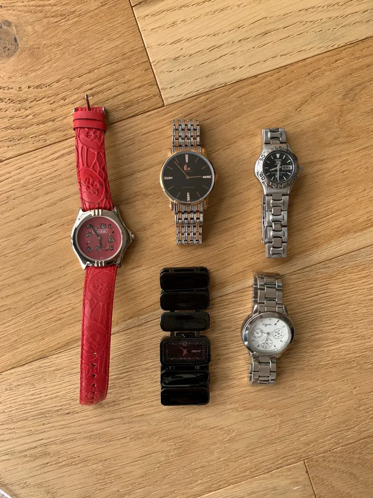 Watches! photo 1