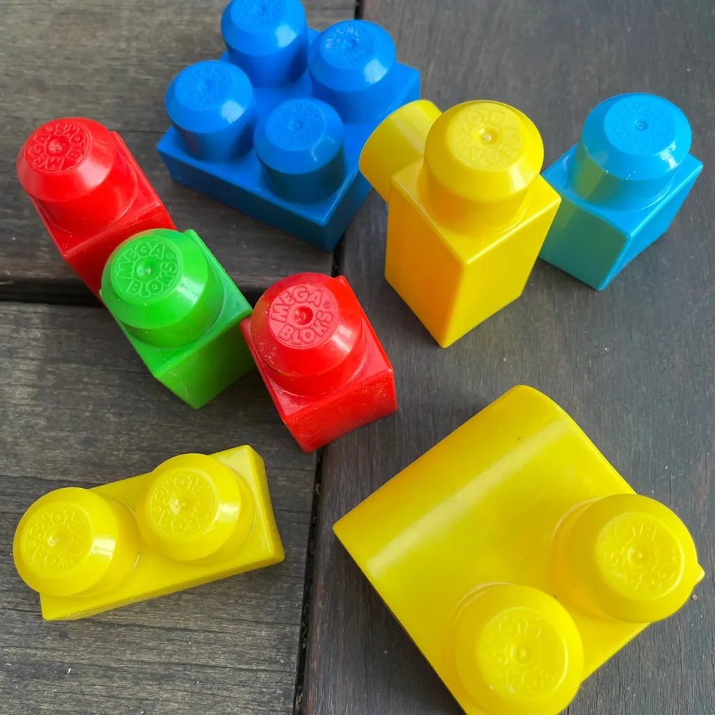 Mega Bloks photo 1