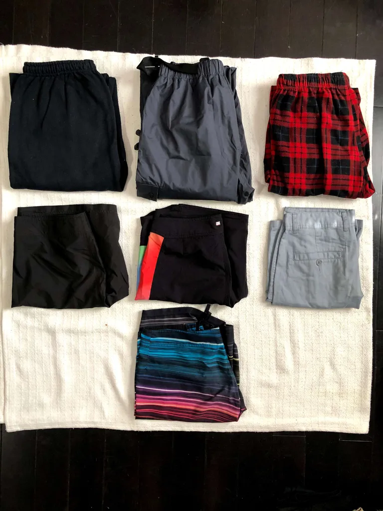 Assorted Men's Bottoms S-M photo 1