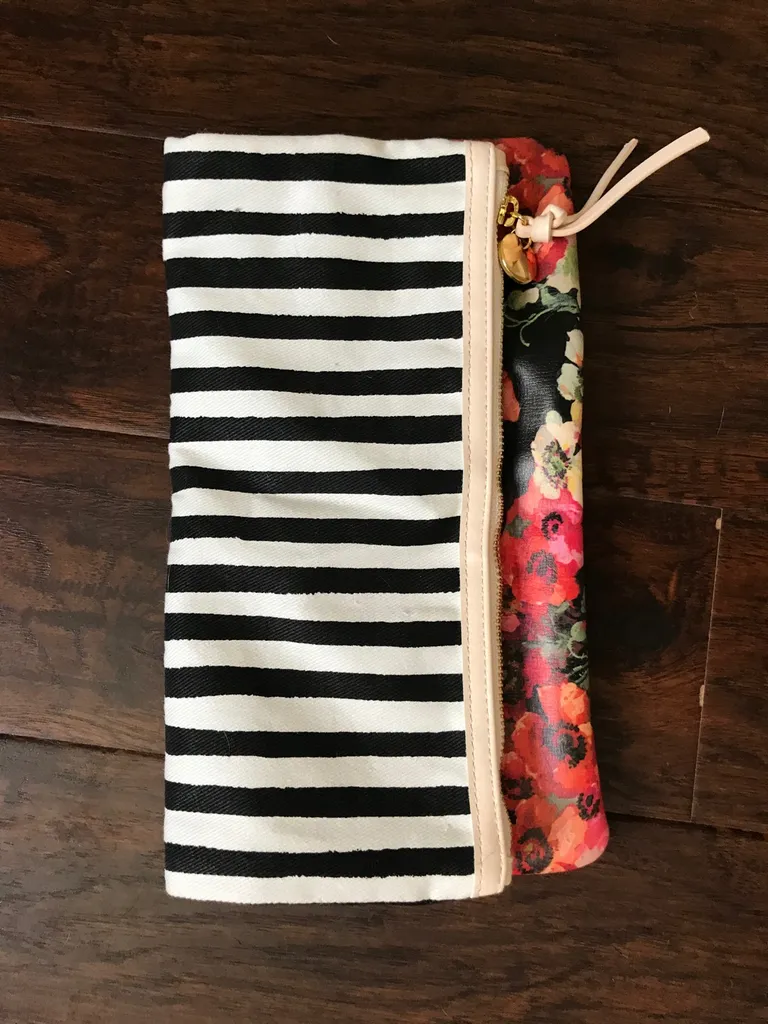 Clutch /makeup Bag photo 1