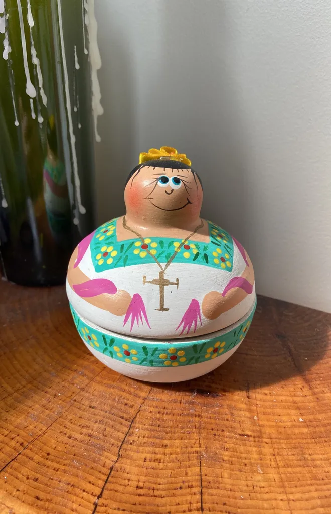 ceramic jewelry holder photo 1