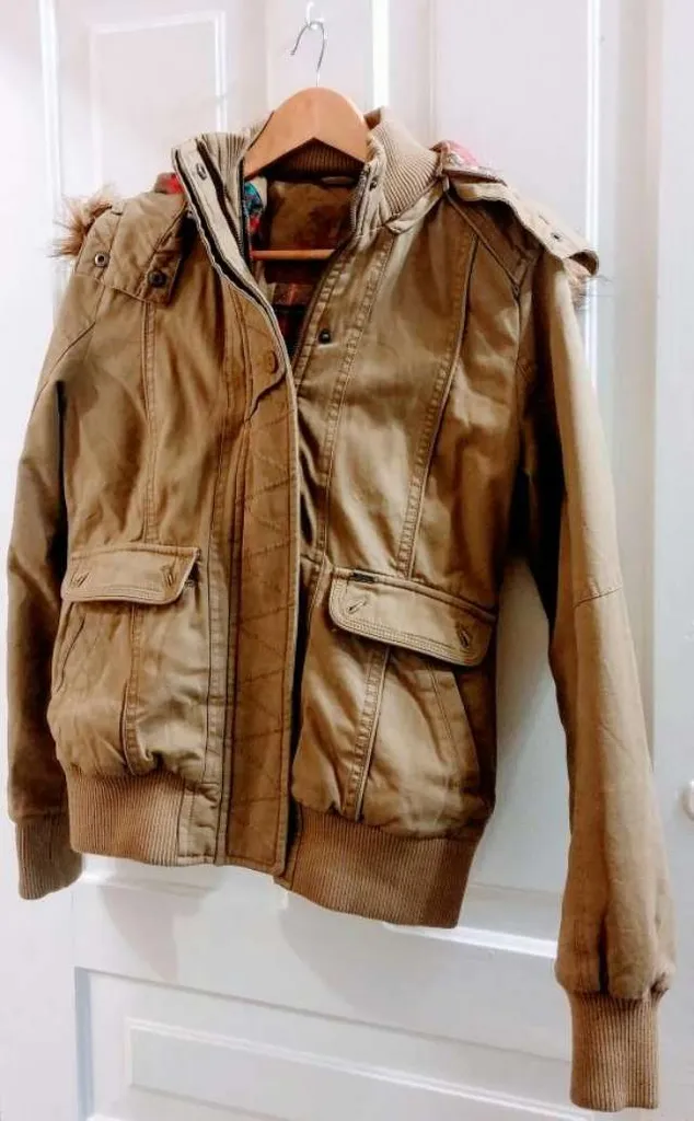 EUC Ladies/Youth Jacket photo 1