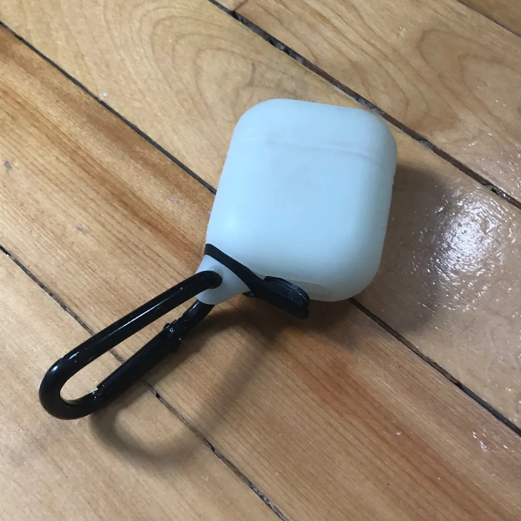 Glow In The Dark AirPod Case photo 1