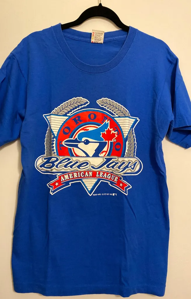 Vintage Blue Jays Tshirt Med photo 1