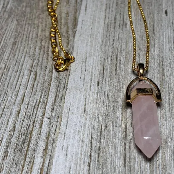 Rose Quartz Necklace photo 1