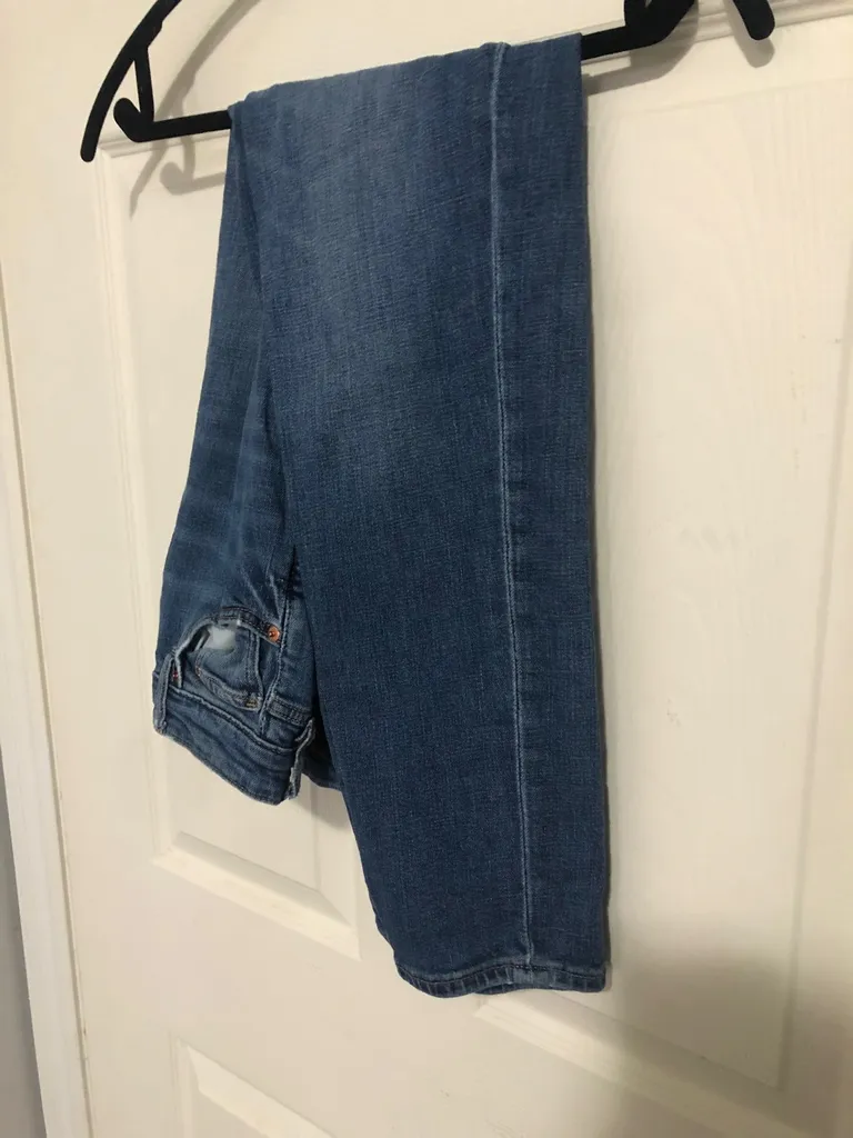 H&M “Mom” Jeans Size 4 photo 1