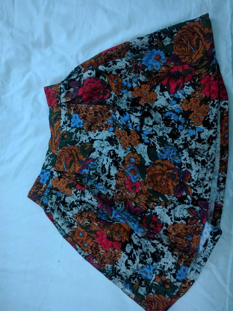 Size Small Skirt photo 1