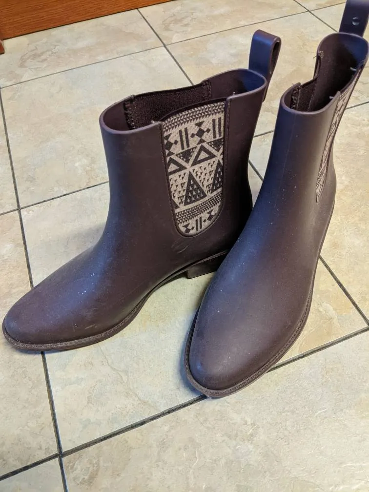 Aztec Pattern Rain Boots photo 1