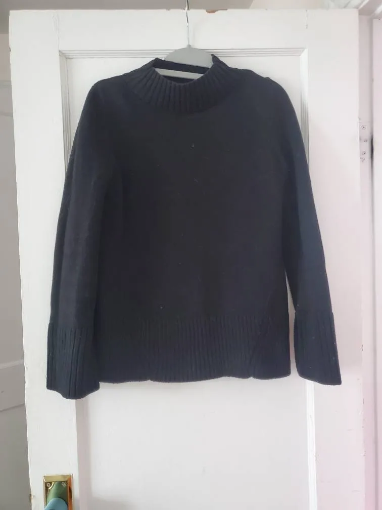 Gap Xs Black Turtle Neck Knit Sweater photo 1