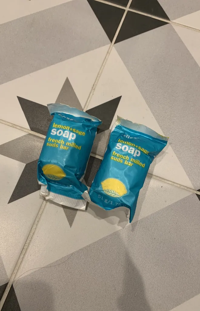 Lemon & Sage Soap photo 1