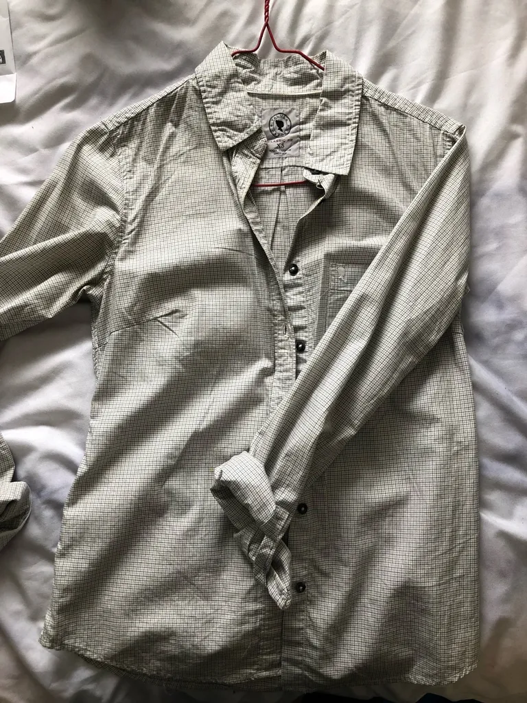Aritzia Talula Classic Shirt photo 1