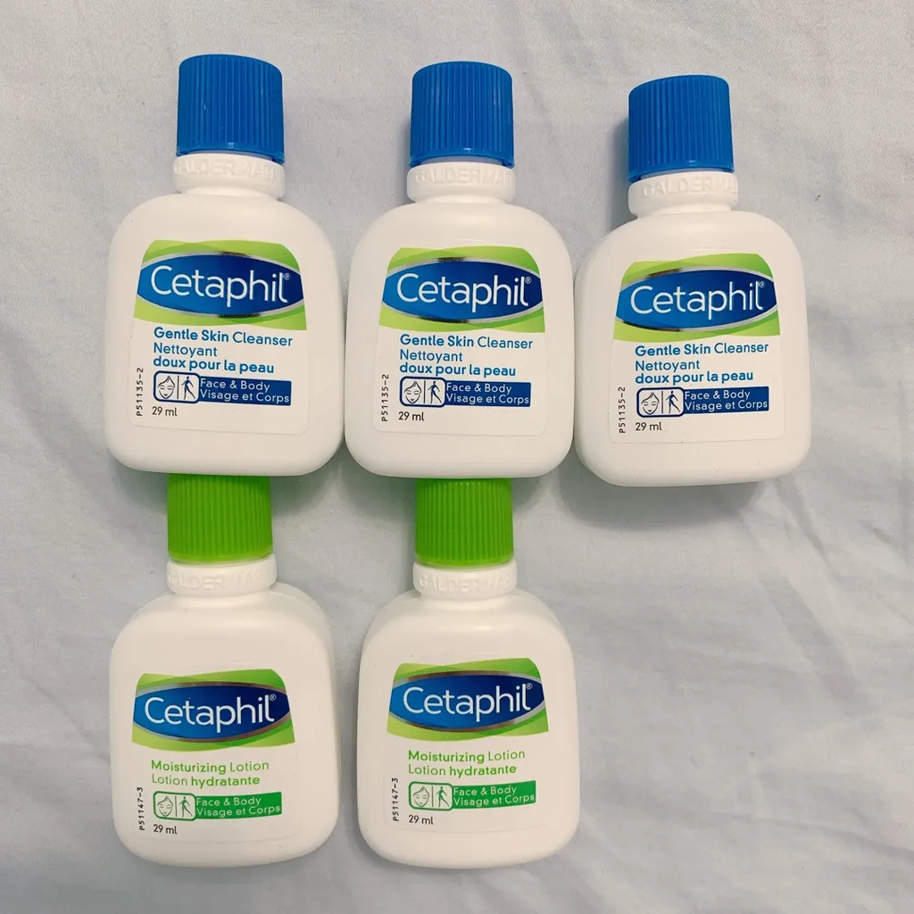BNIB Mini Cetaphil photo 1
