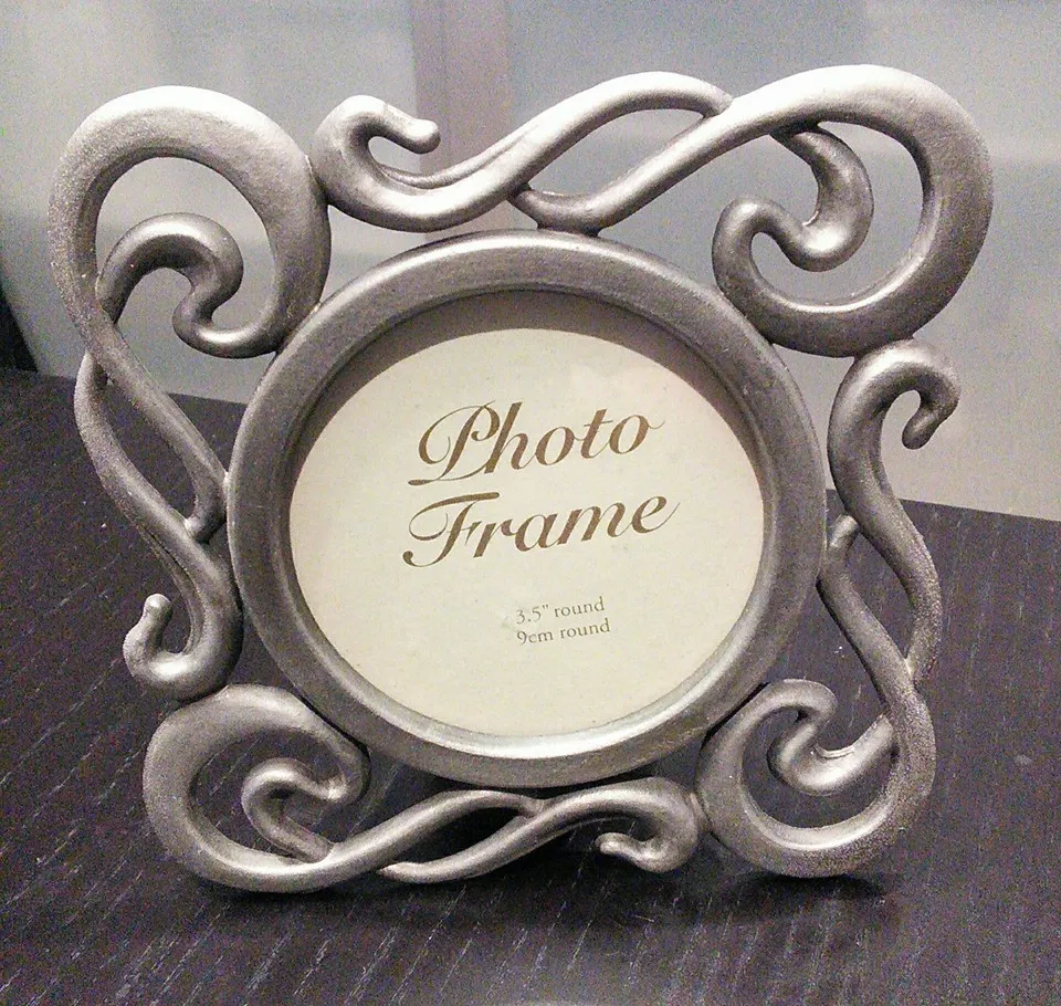 Pier 1 Imports desk photo frame photo 1
