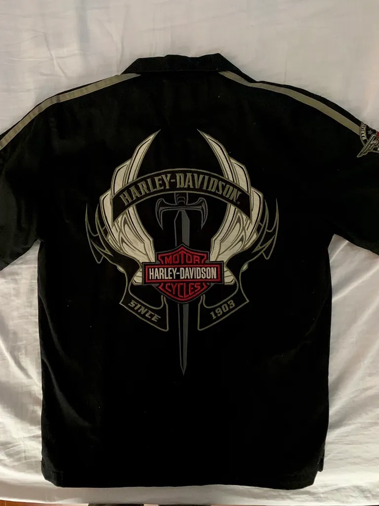 Short Sleeve Harley Davidson Shirt - Men’s photo 1