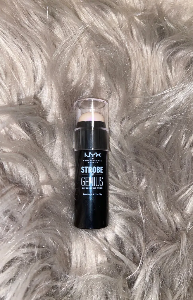 NYX Highlighter Stick photo 1