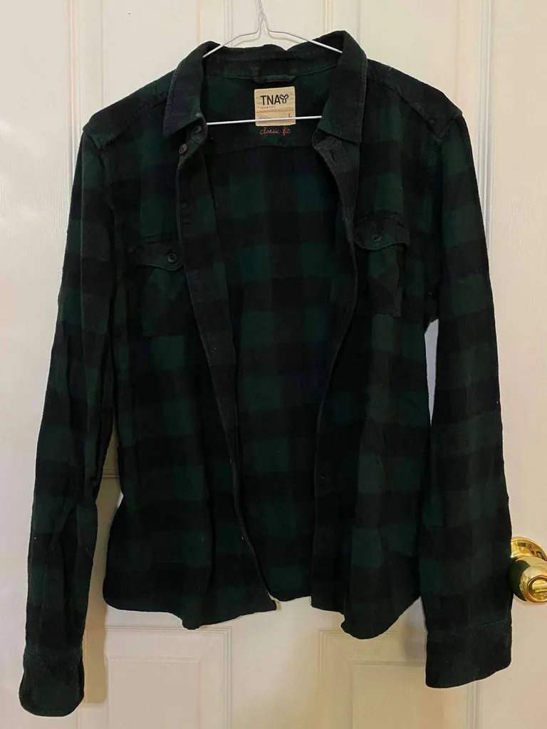 Aritzia TNA Flannel / Plaid Shirt - Green and Black (size L) photo 1
